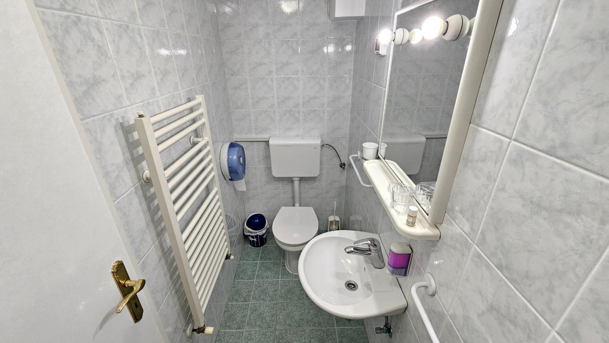 Rooms Koblar Portoroz Habitación foto