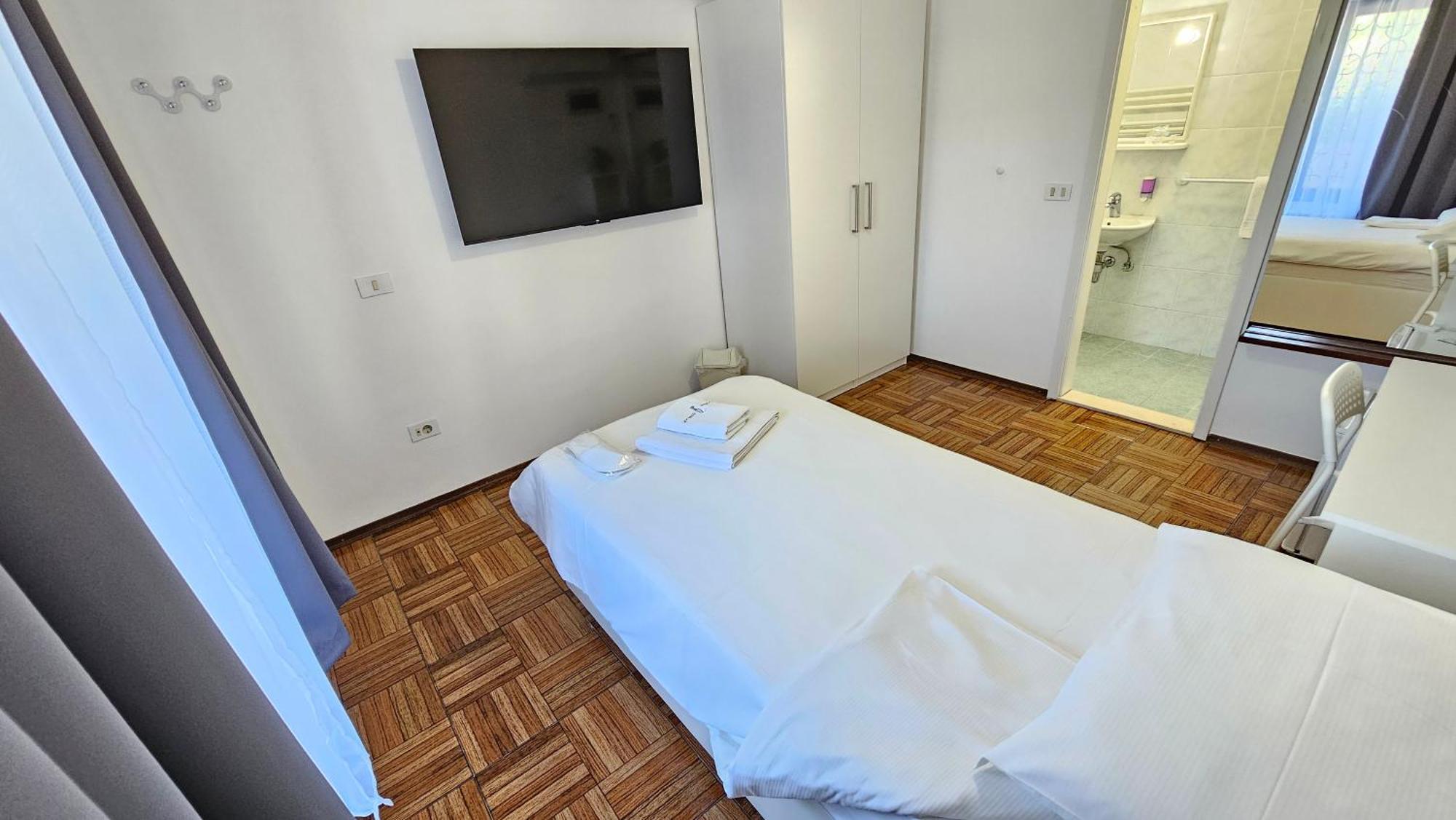 Rooms Koblar Portoroz Exterior foto
